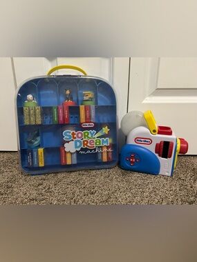 Little Tikes Story Dream Machine and case. 6 complete stories.
